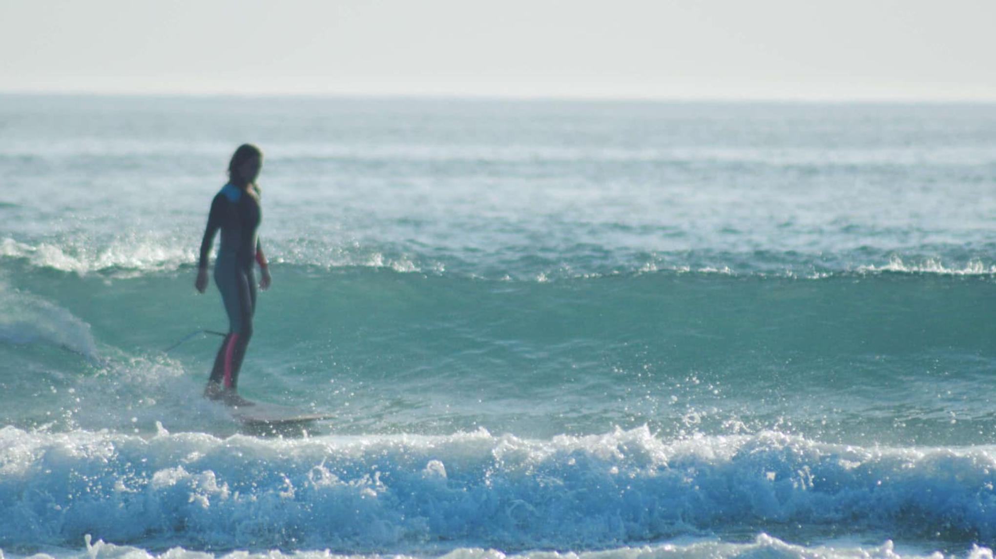 Camp yoga & Surf à la Torche avec Studio Soleil