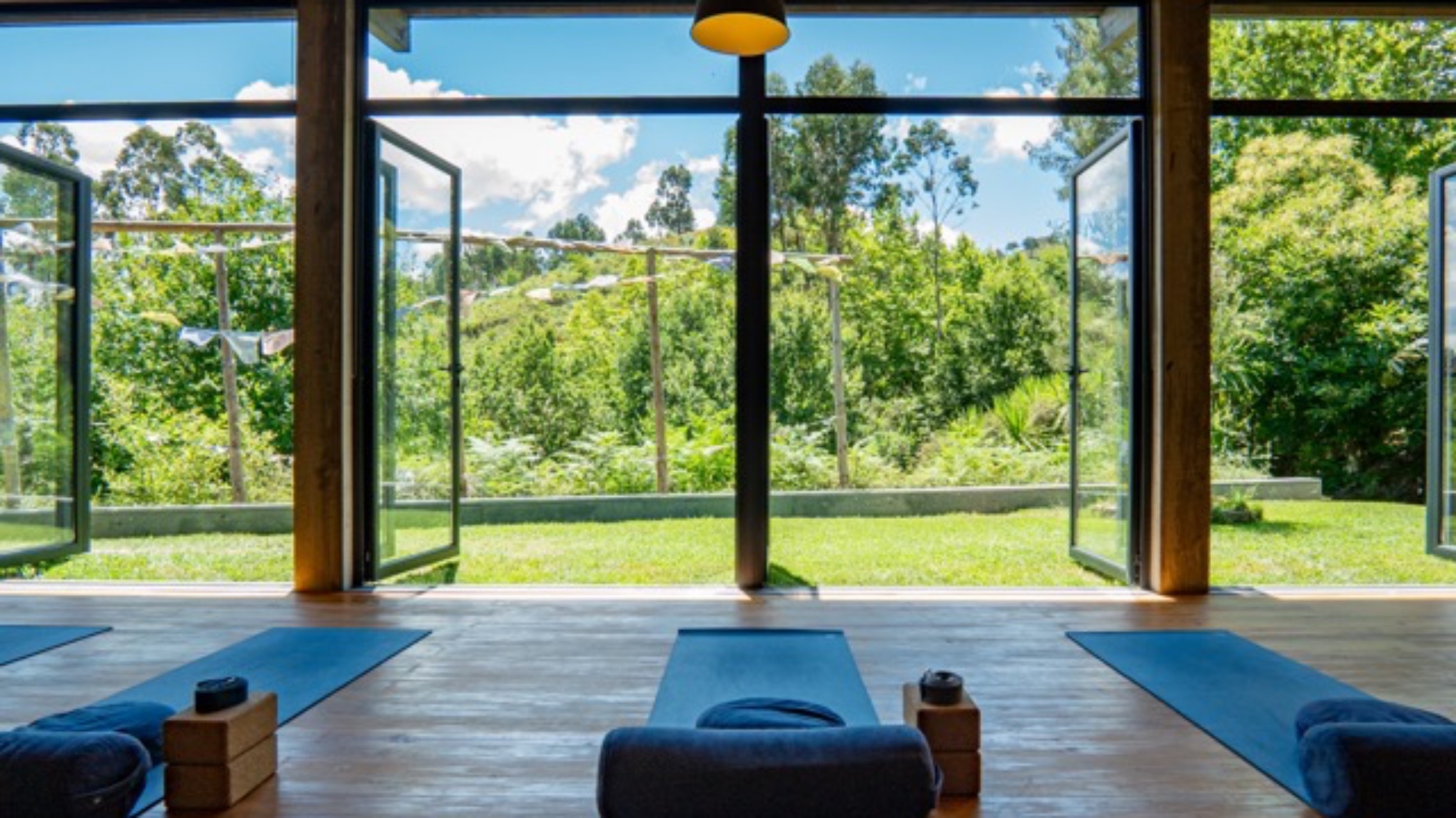 ☀️ Renew & Empower Yoga Retreat, Portugal🌱