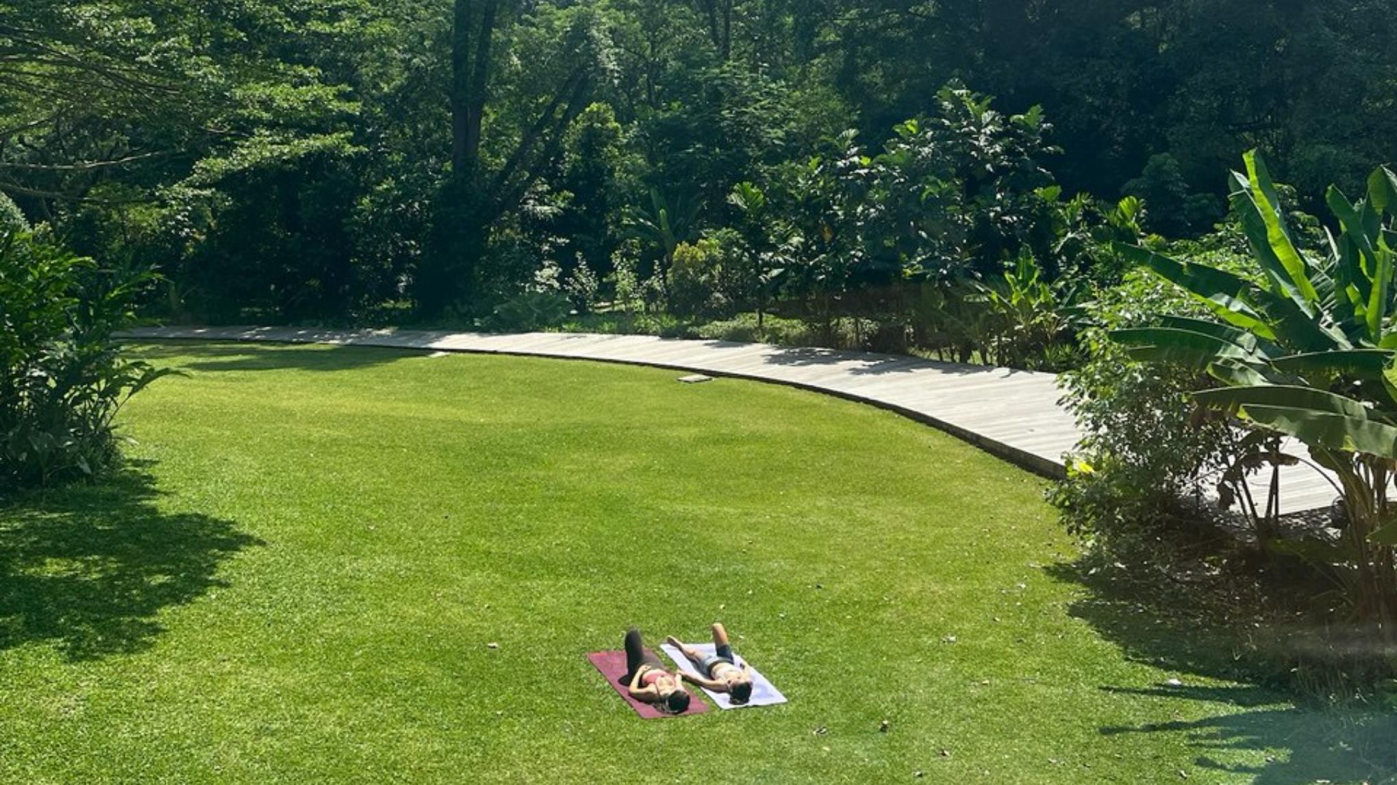 Vinyasa at AIR CCCC: BREAKFAST SERIES