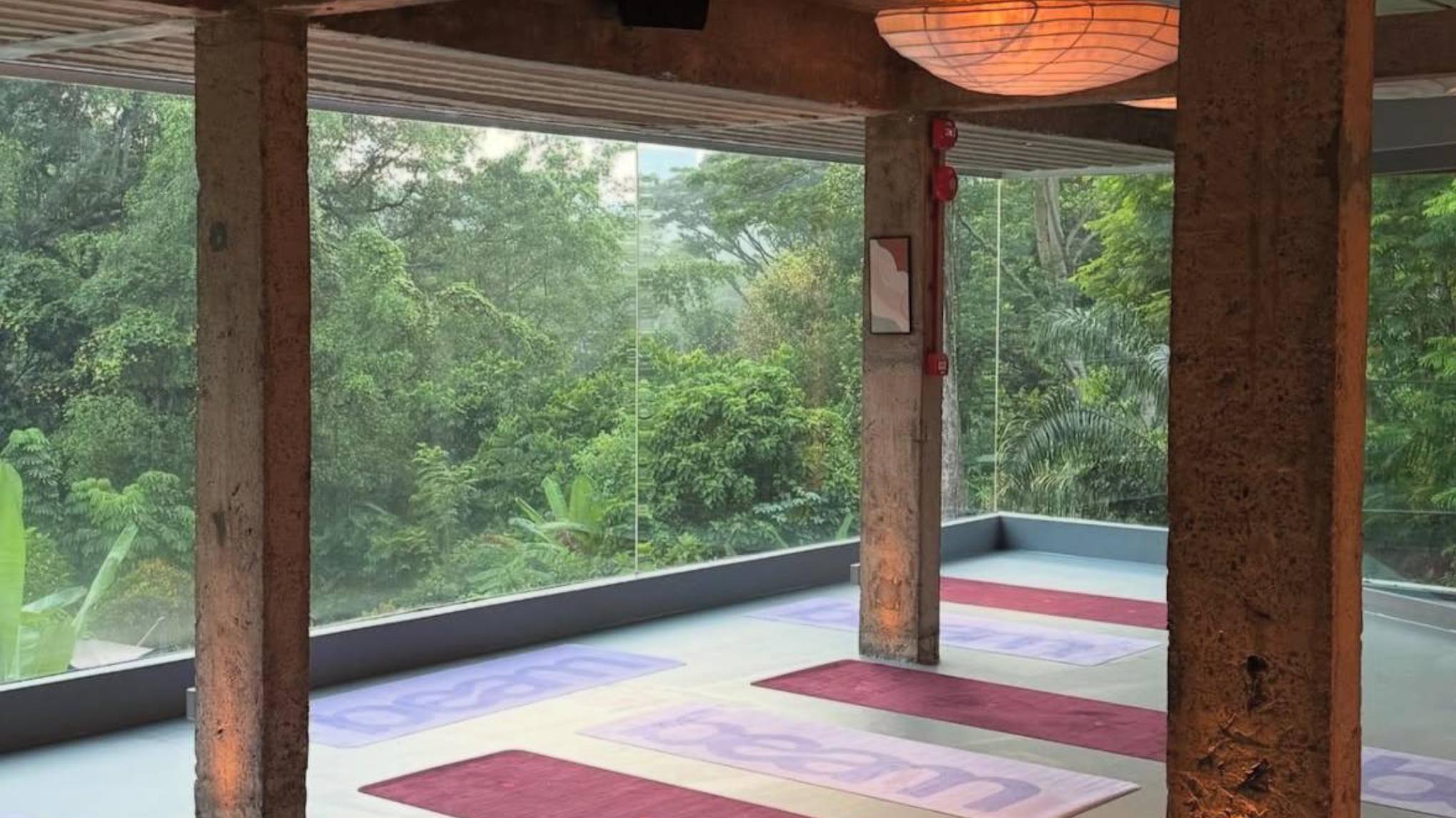 Vinyasa at AIR CCCC: BREAKFAST SERIES