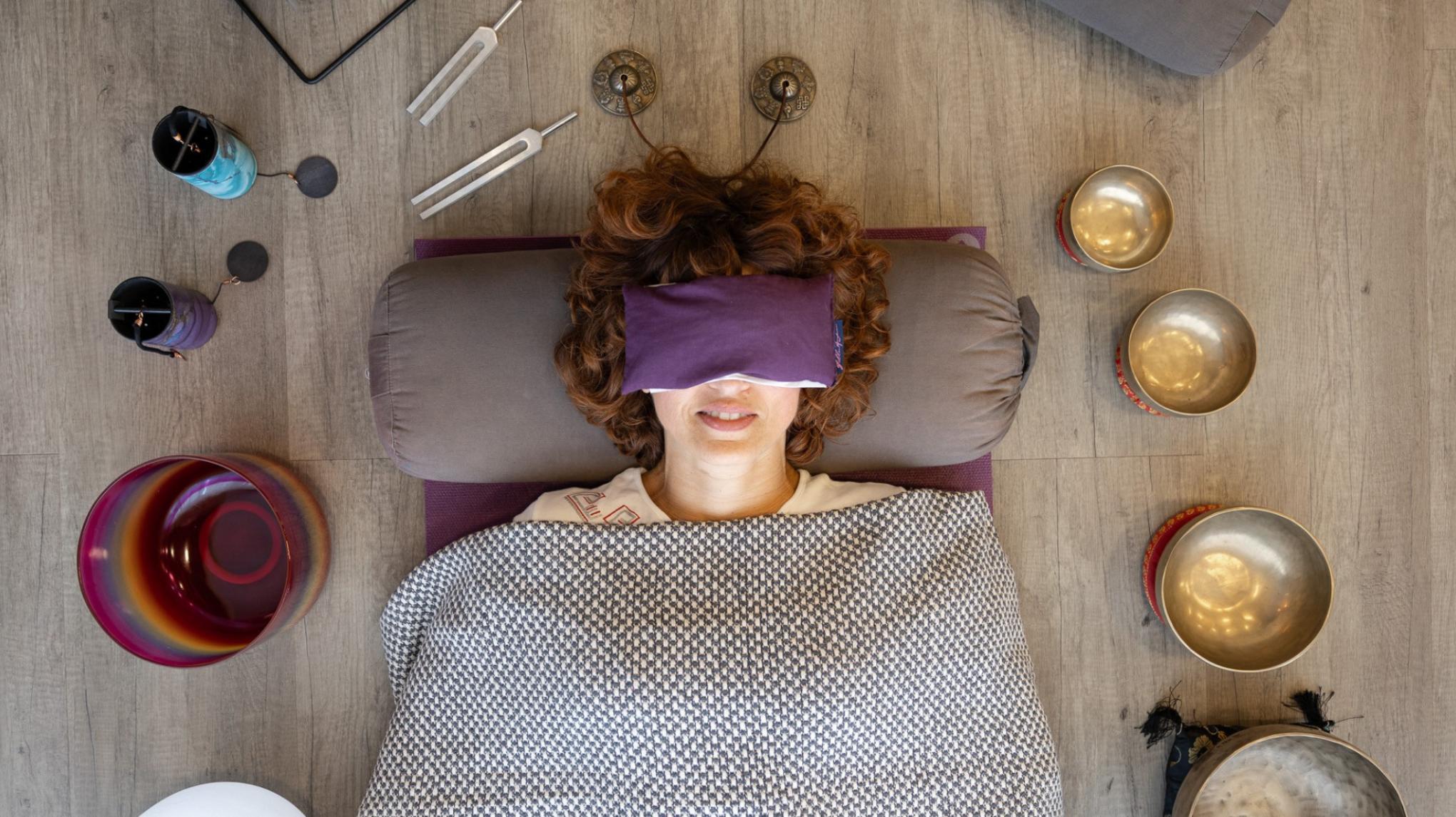 INNER SOUNDWORKS ZVUČNA KUPKA ZA LUNARNU NOVU GODINU