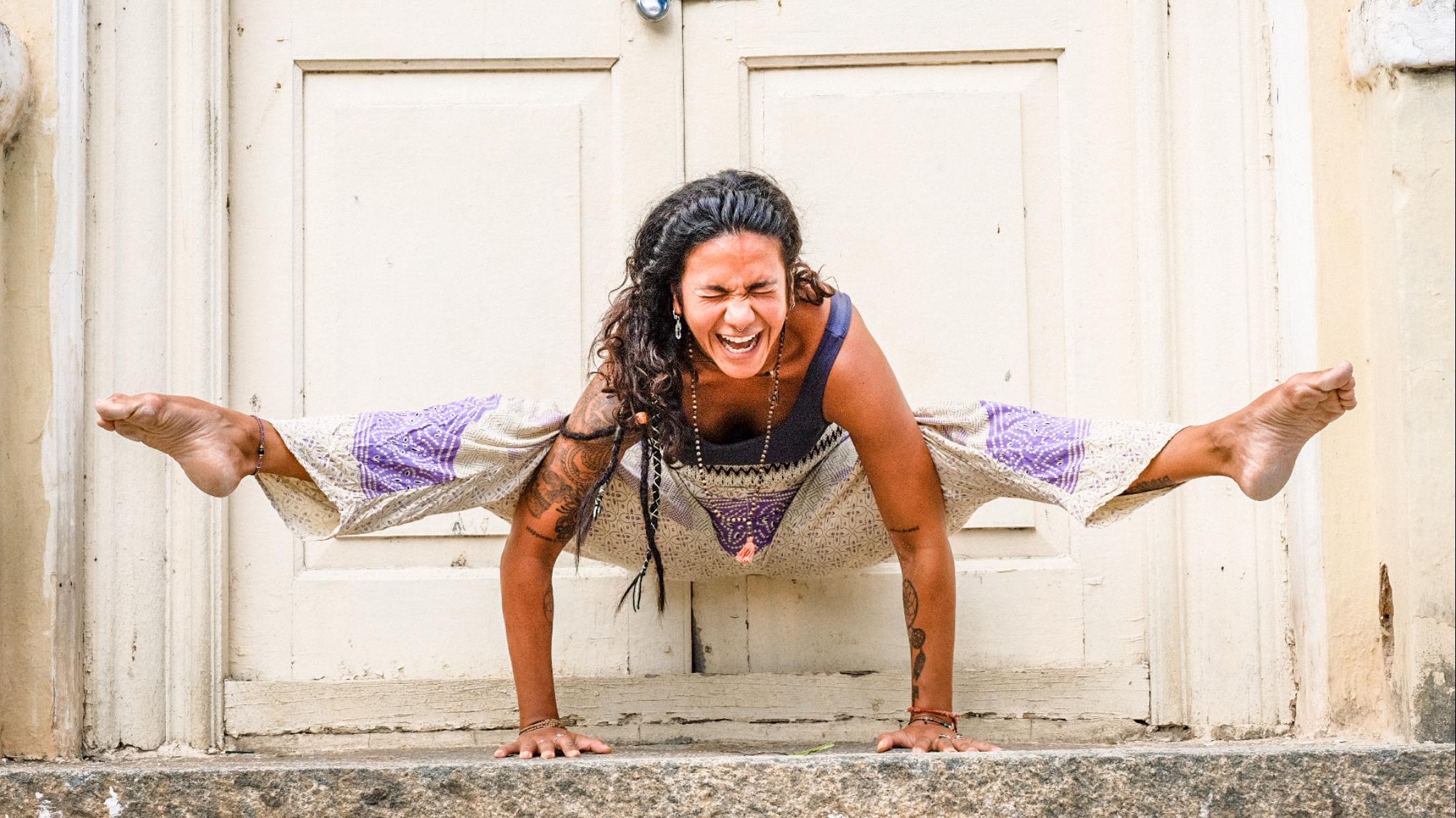 **MASTERCLASS • BREATH * MOBILITÉ • STABILITÉ • ABDOS & ARM BALANCES**