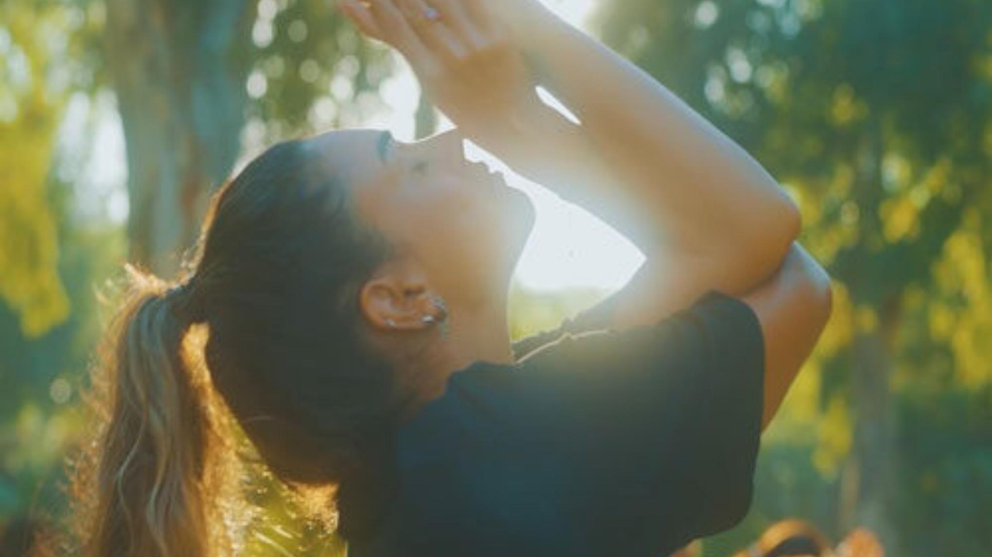 Restorative yoga met Reiki /inschrijven via Hipsy/ klik op de foto