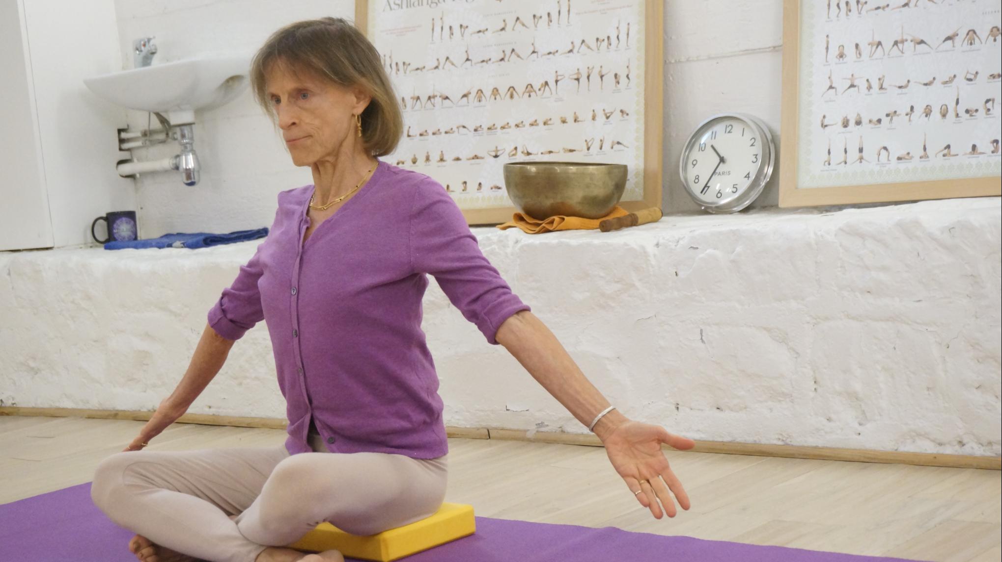 Introduction to Iyengar Yoga with Lisa Walford
