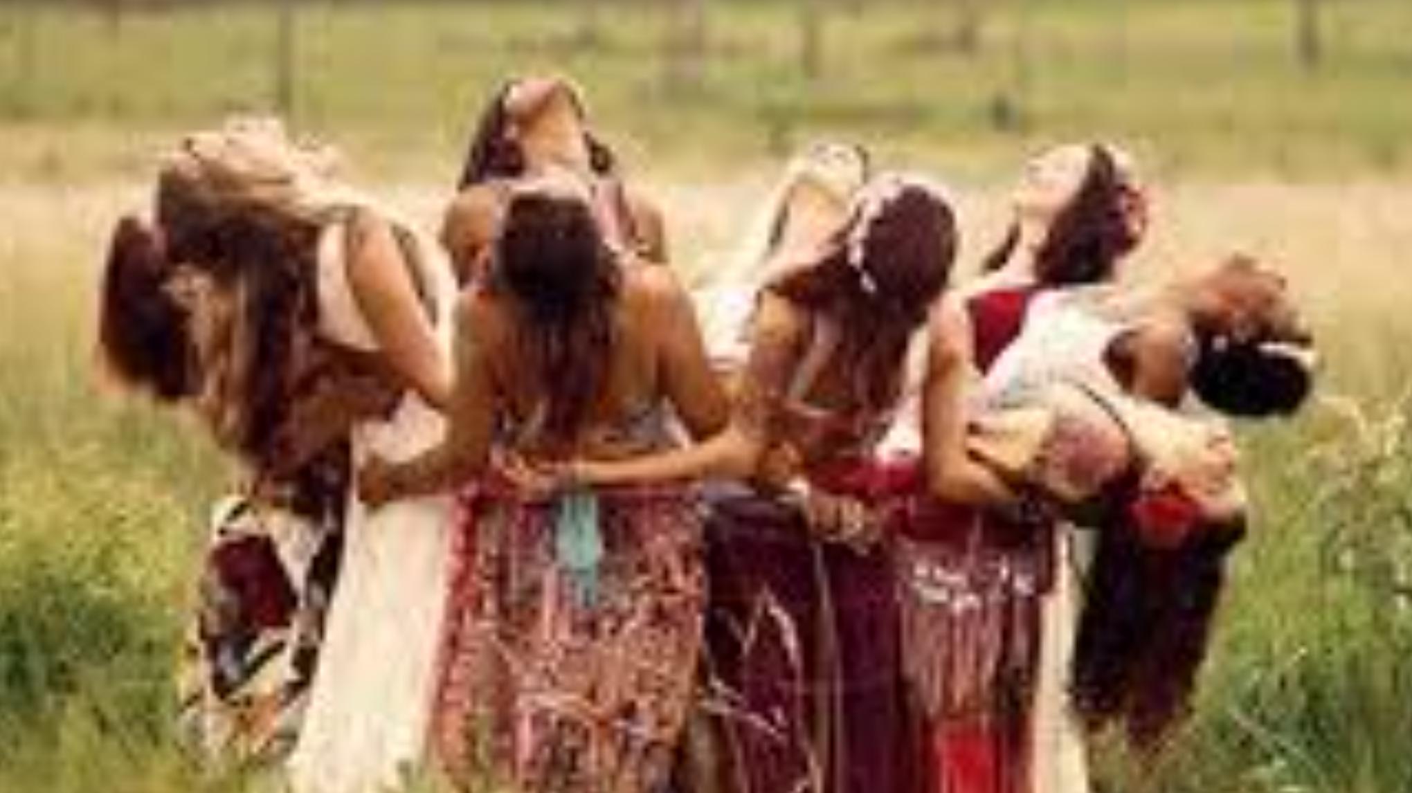 Cercle de Femmes dans la nature