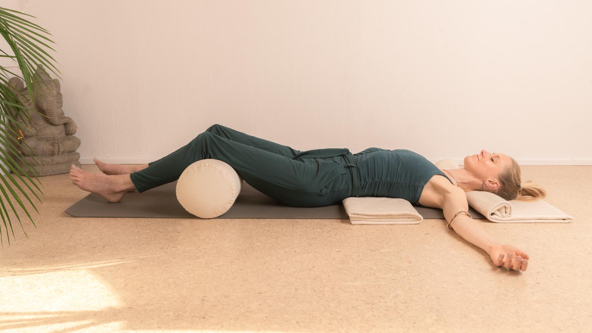 Restorative Ananda Yoga mit live ambient music