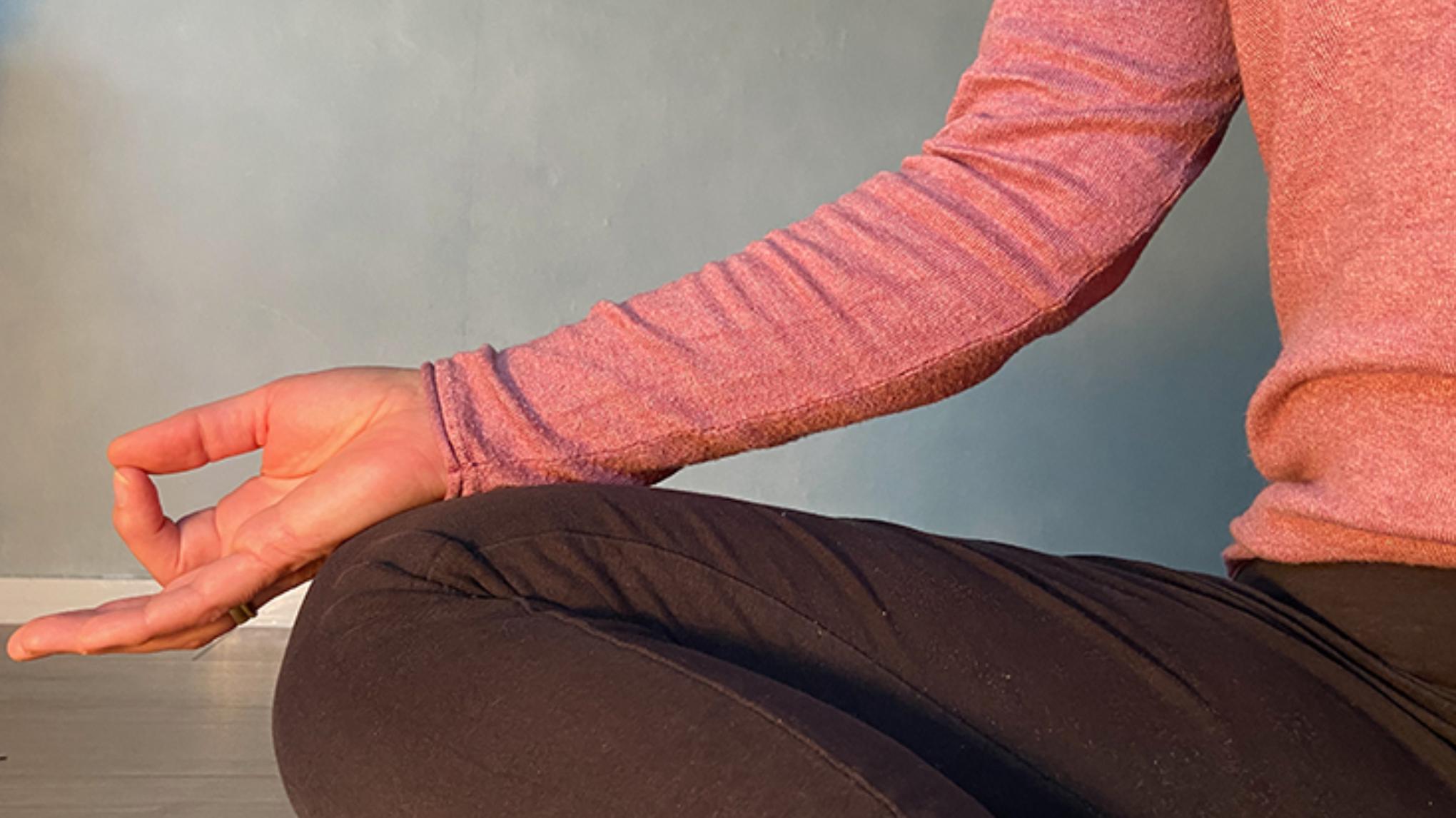 Uit je hoofd, in je lichaam – meditatie & verstilling