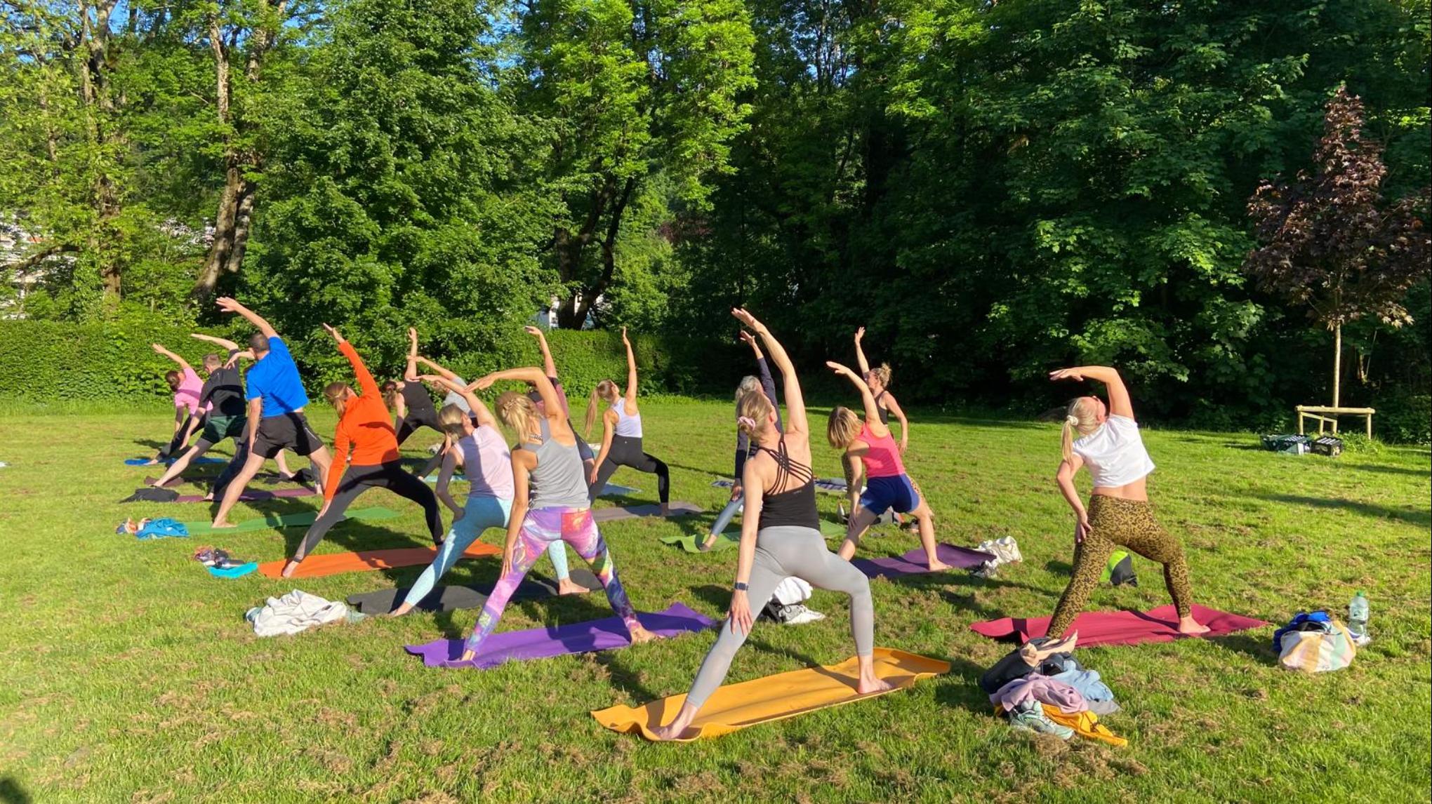 Sunday Charity Yoga – BeStrongForKids