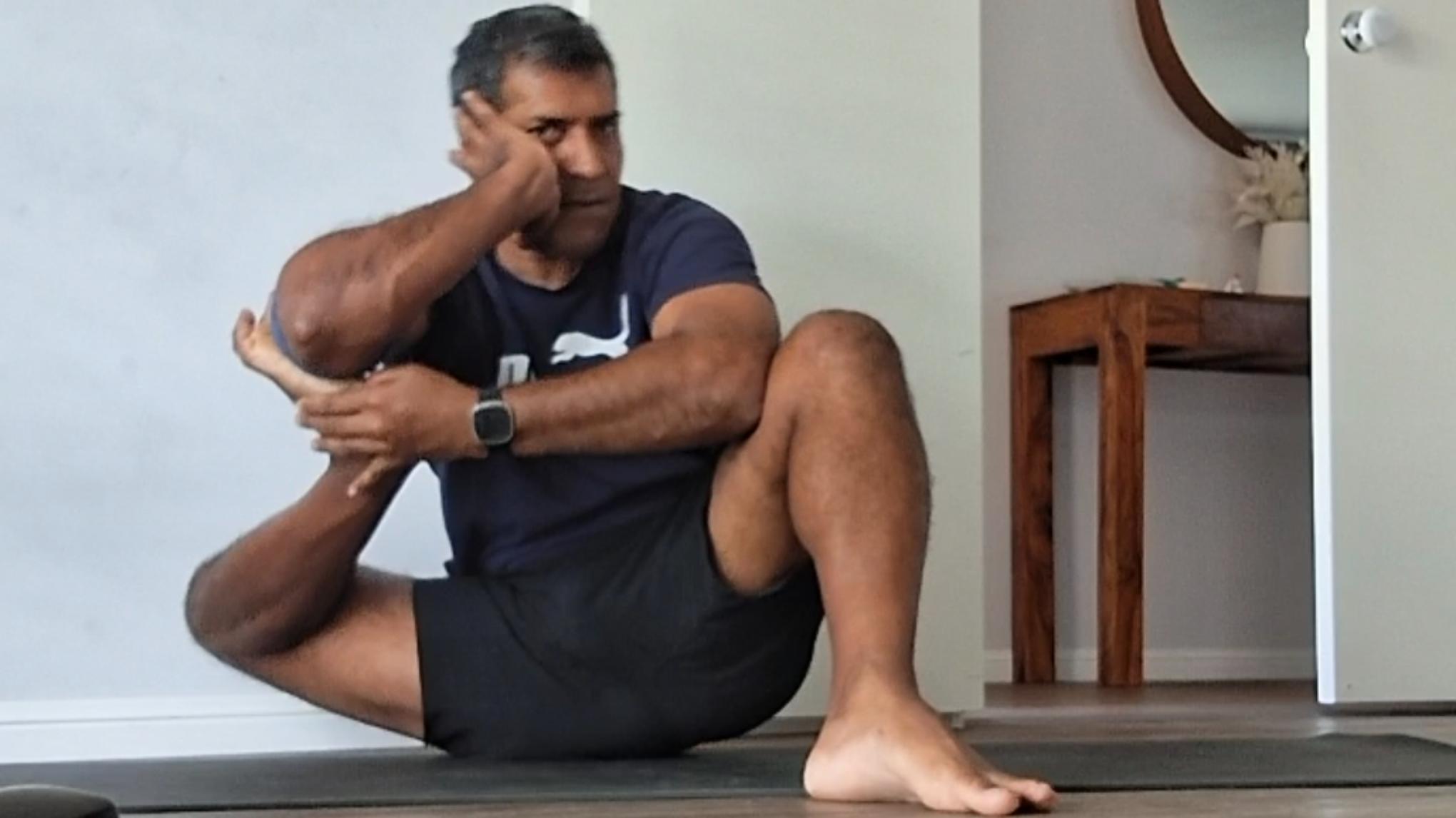 Workshop - Twisting Postures leading to Grasshopper