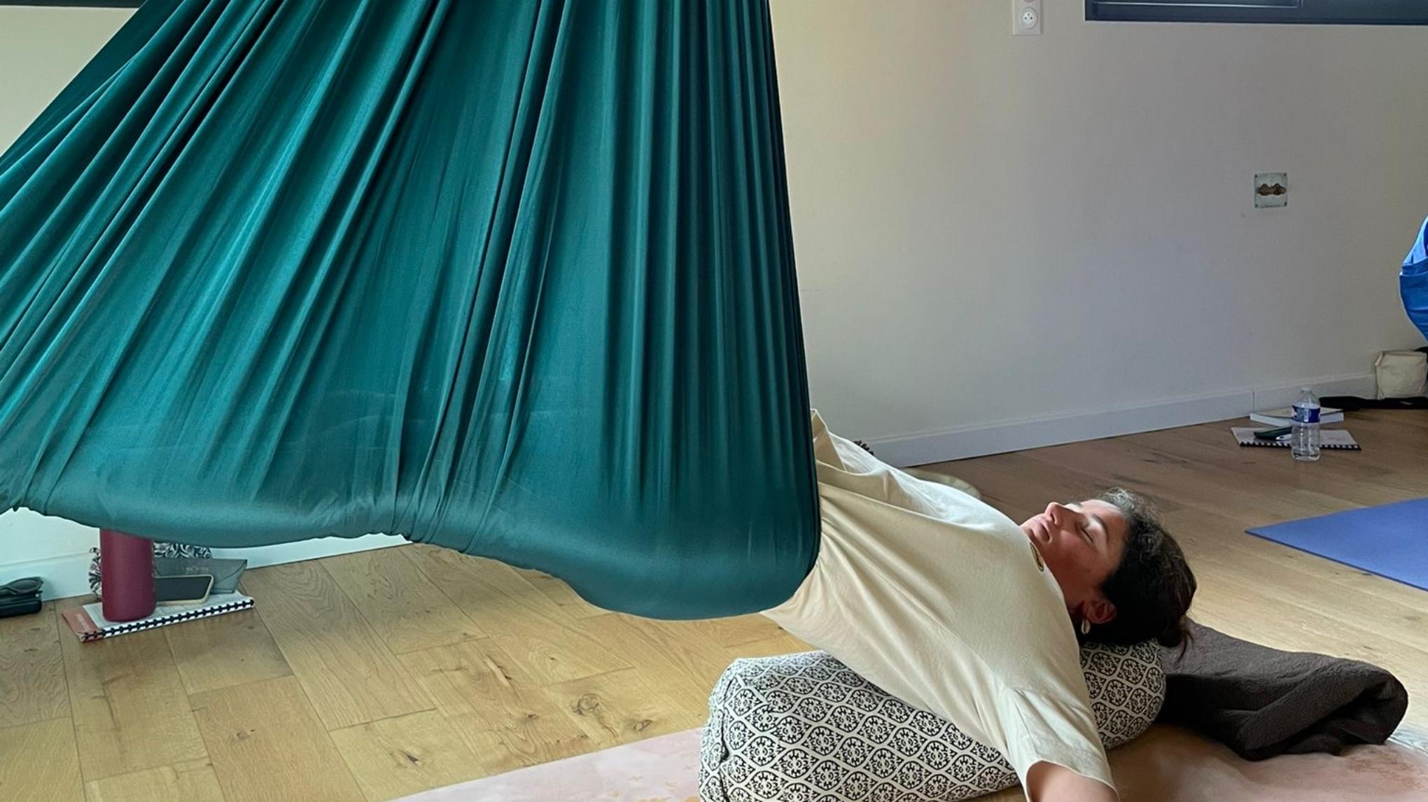 YOGA AÉRIEN