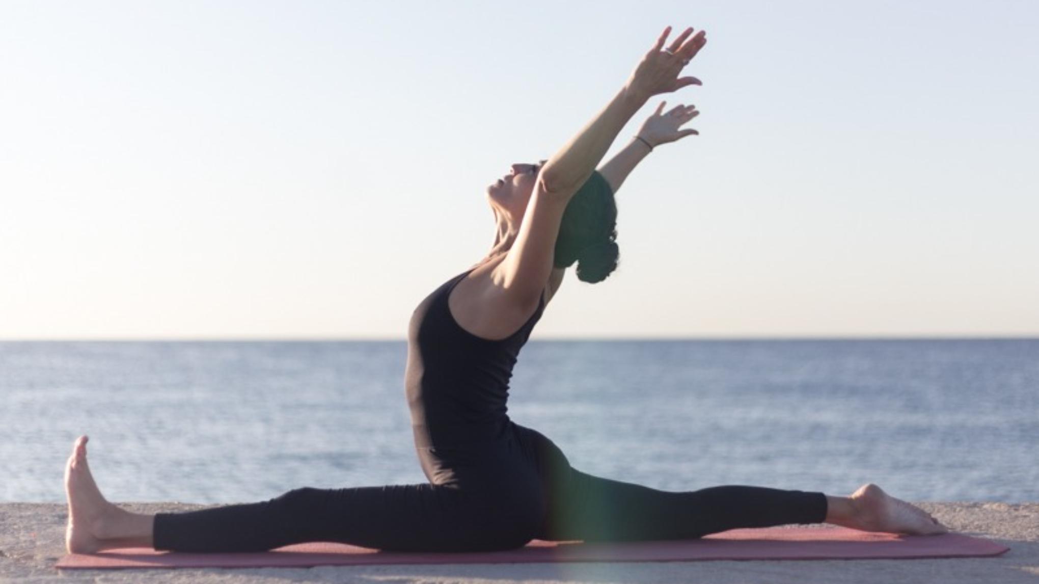 Formación de Hatha Vinyasa 200 hrs. "Cuando la Práctica se Hace Camino"