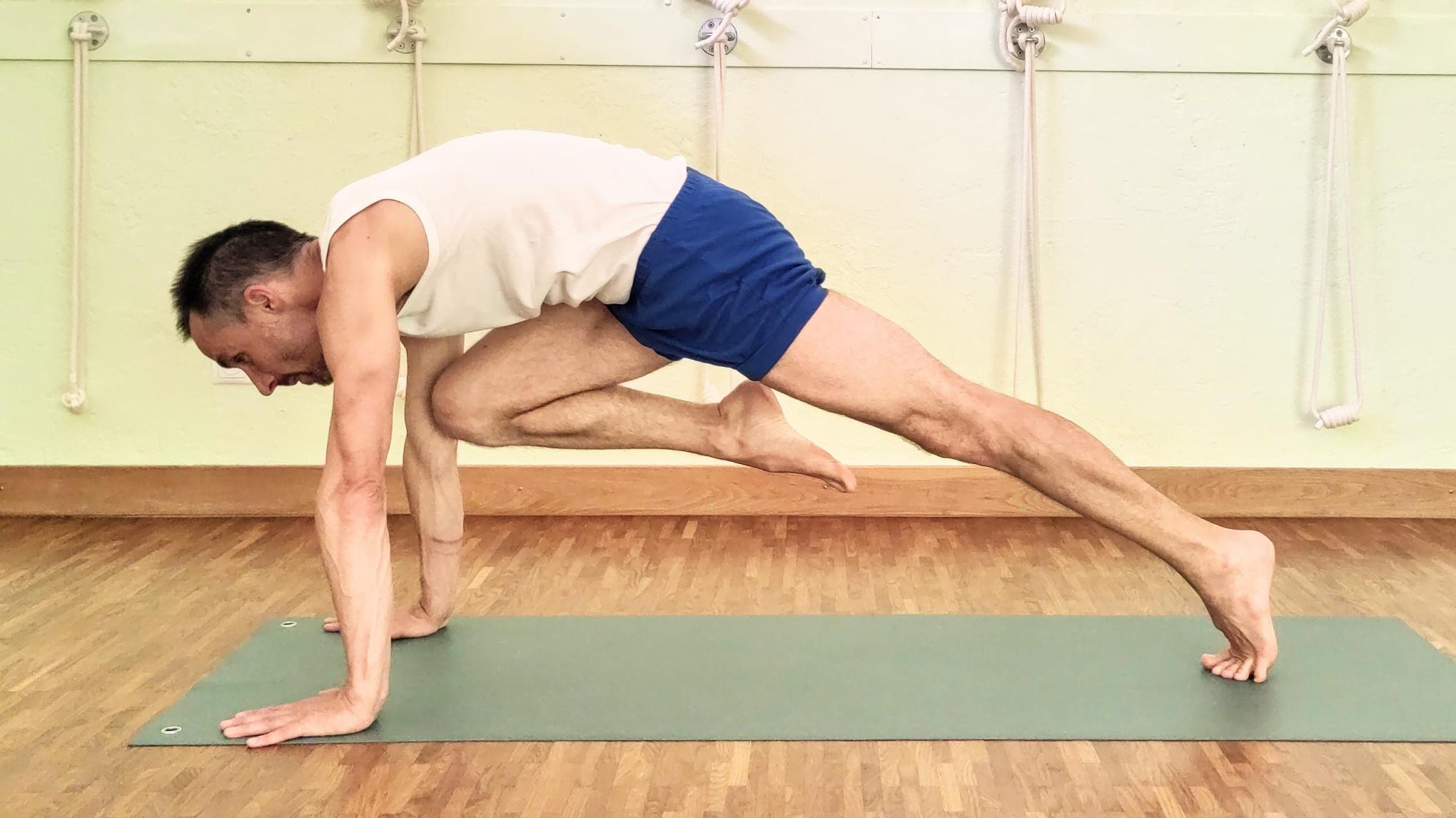 *KRAFT UND STABILITÄT - Yoga-Asanas zum Muskelaufbau  >>> Zusatztermin