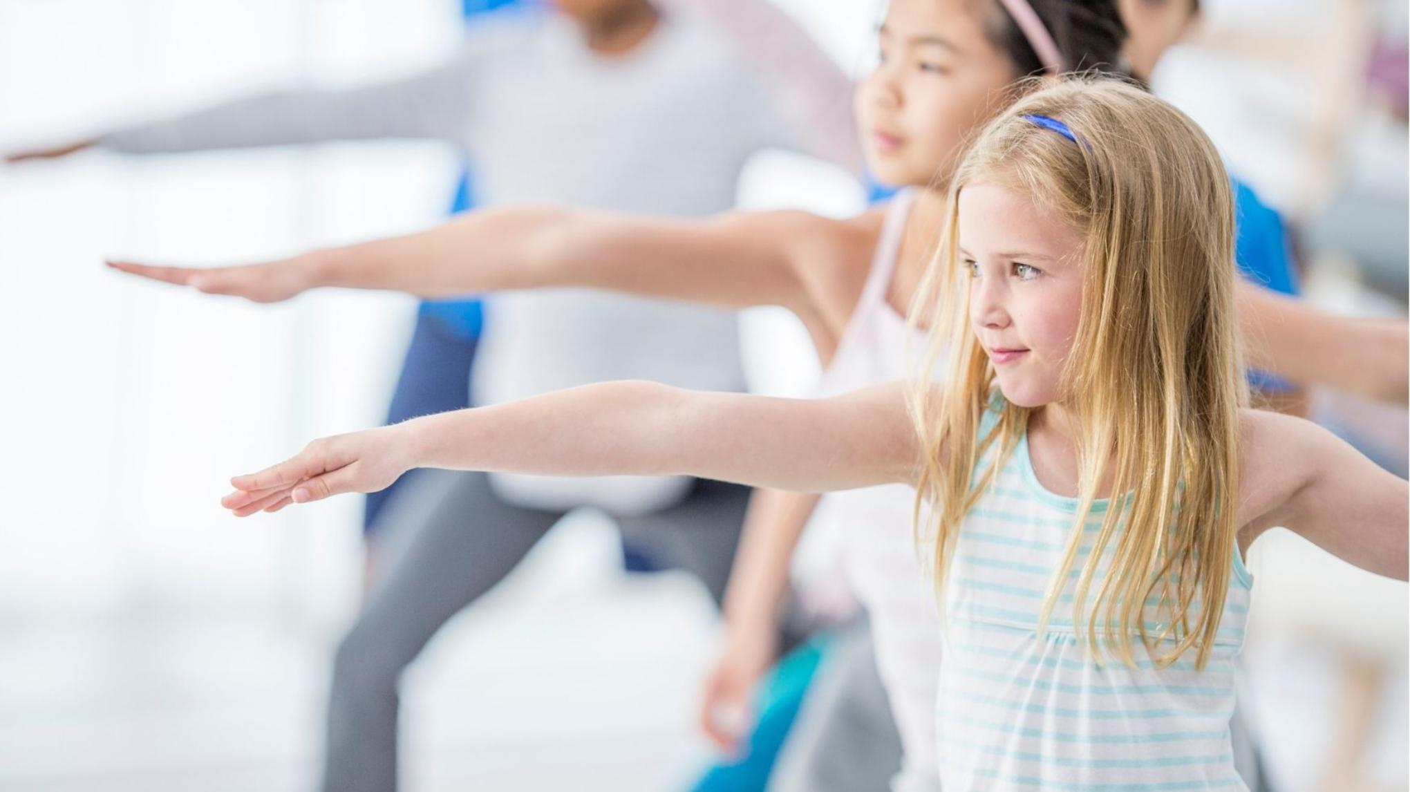 Kids Yoga – ab 6 Jahren mit Eva / 6 Term. 27.08.-01.10. / 89,00 EUR