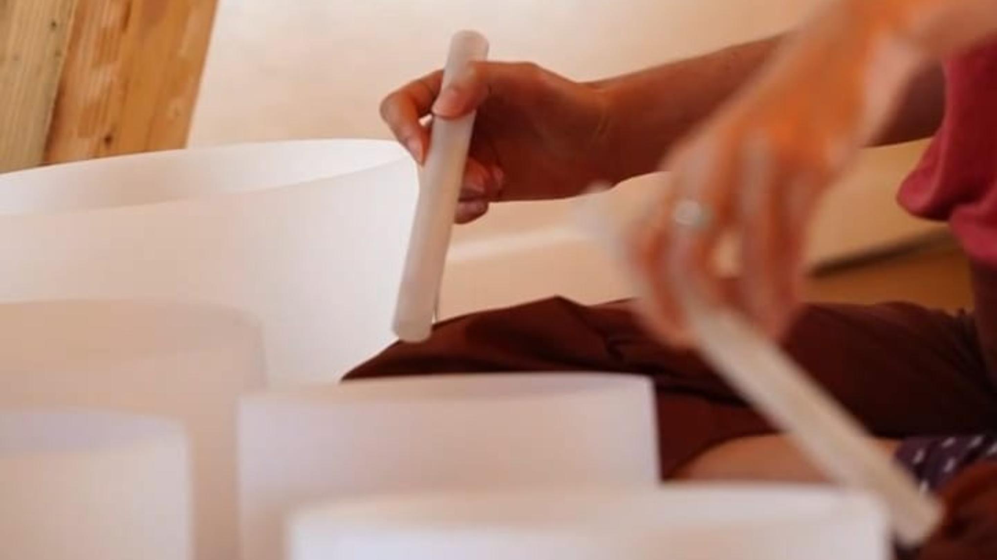 Mindful Movement & Sound Bath - Mouvement conscient et Bain Sonore 🌀