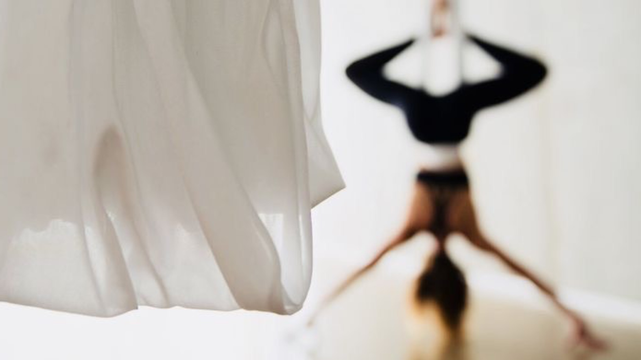 Aerial Yin met Roza