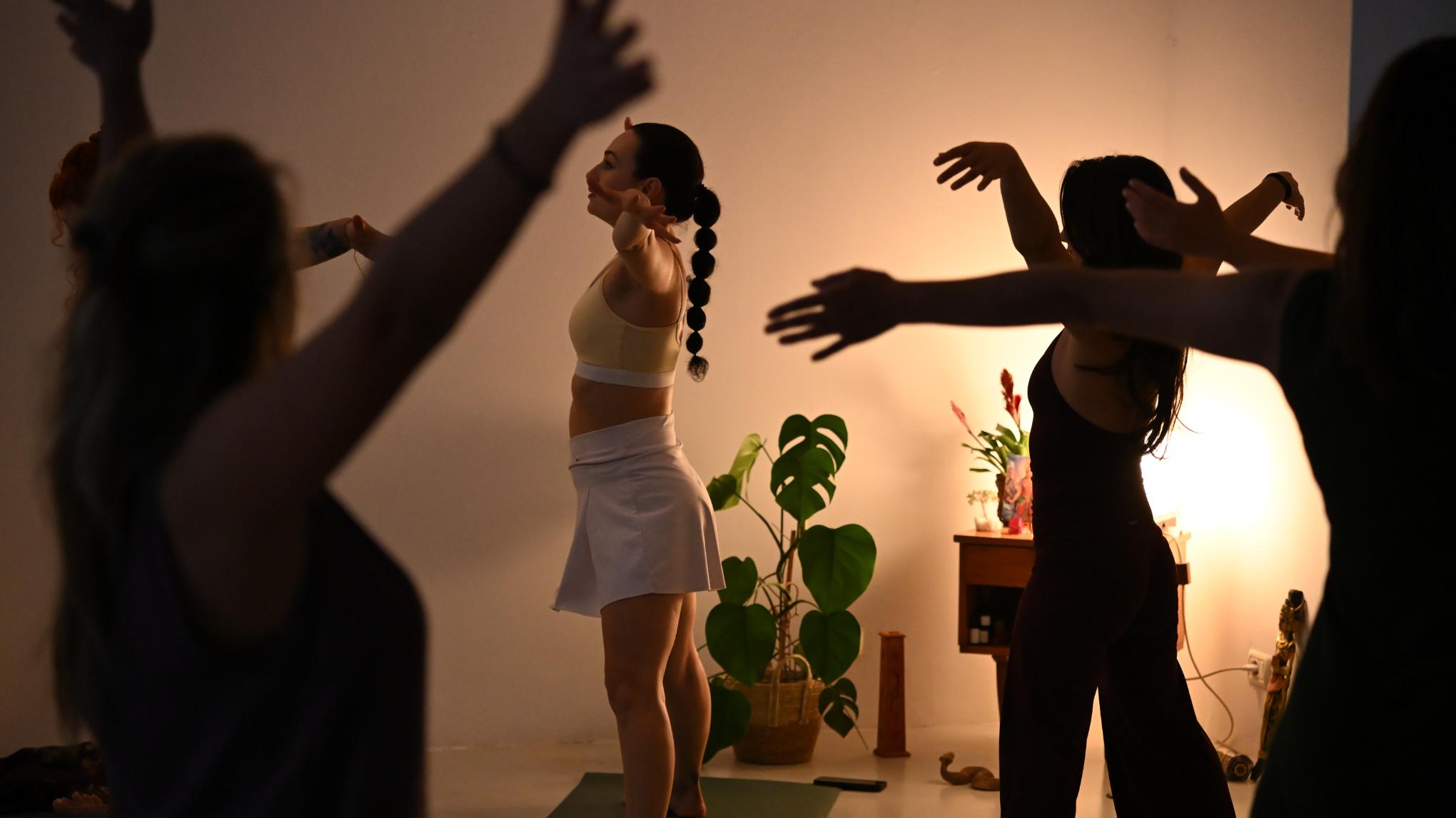 Full Moon Circle: Cacao and Somatic Dance