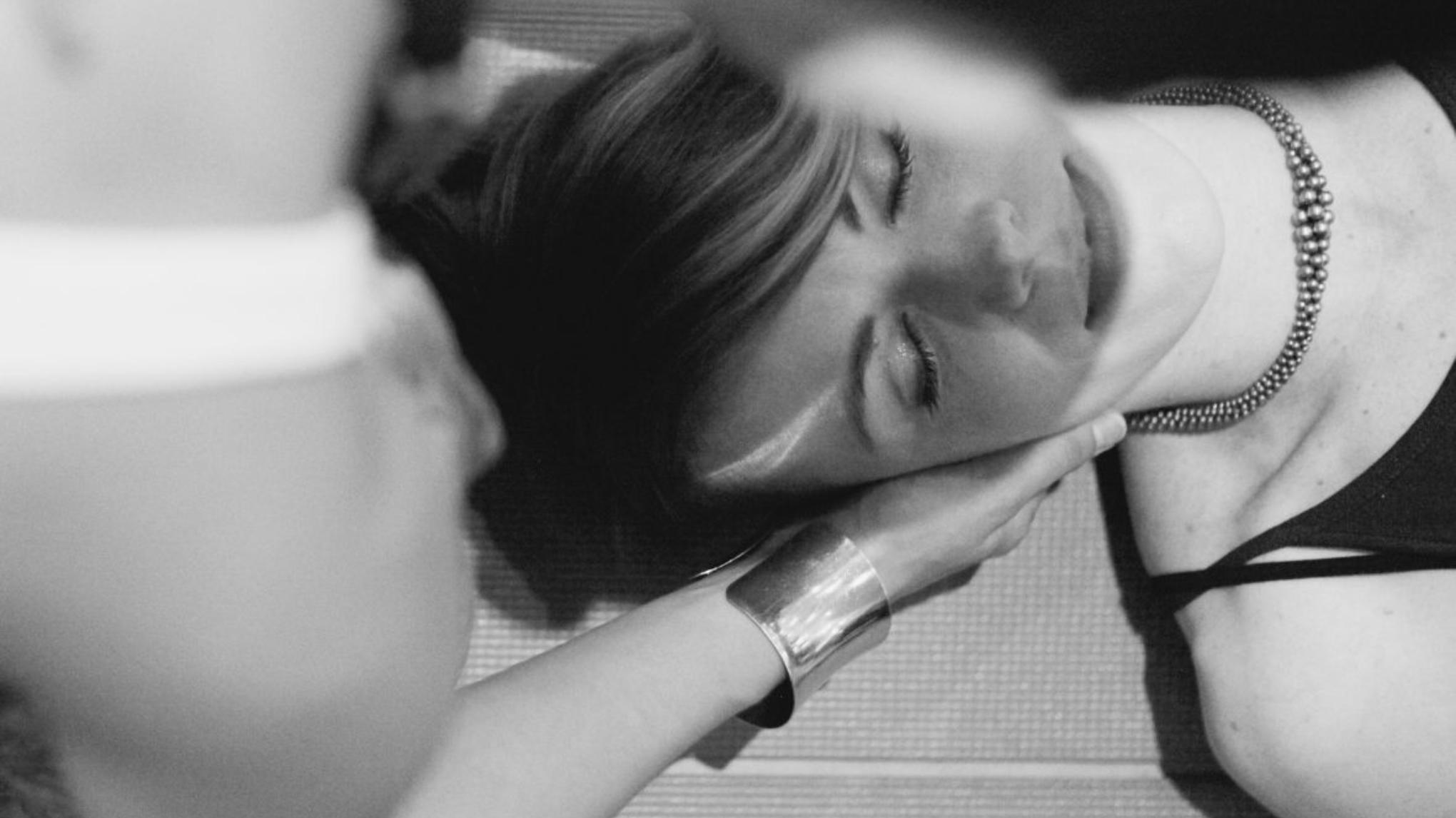 WORKSHOP Hand & hoofd massage (Pieter Spoelders) - STUDIO 1
