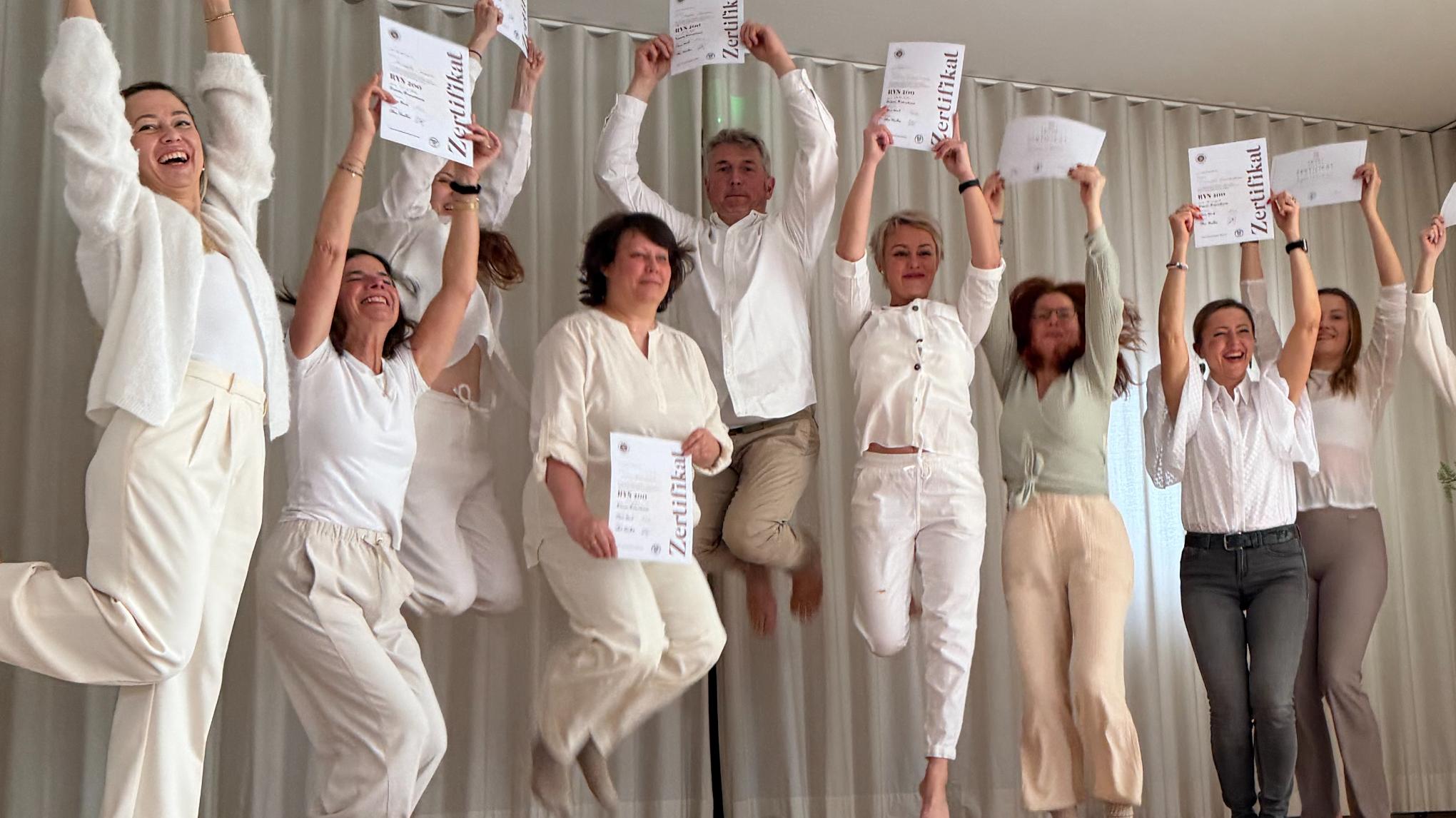 200h Yogalehrer-Ausbildung Bremen 2027 | Kostenfreier Infoabend