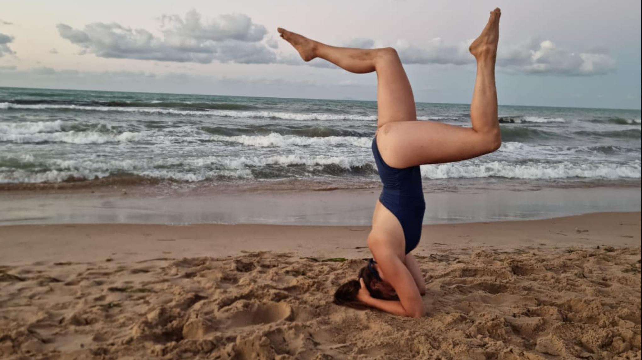 Atelier - Vers Sirsasana, l'équilibre sur les avant bras et la tête