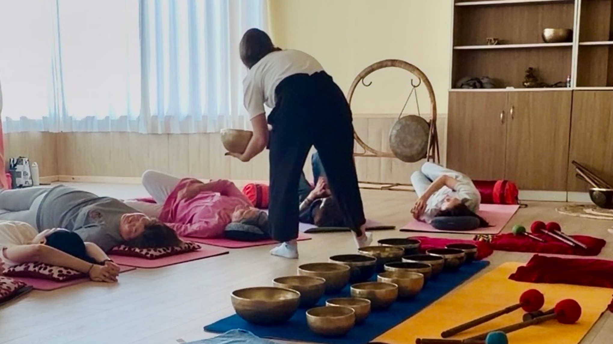 Yoga & Soundbath - Pfarrscheune Uschlag