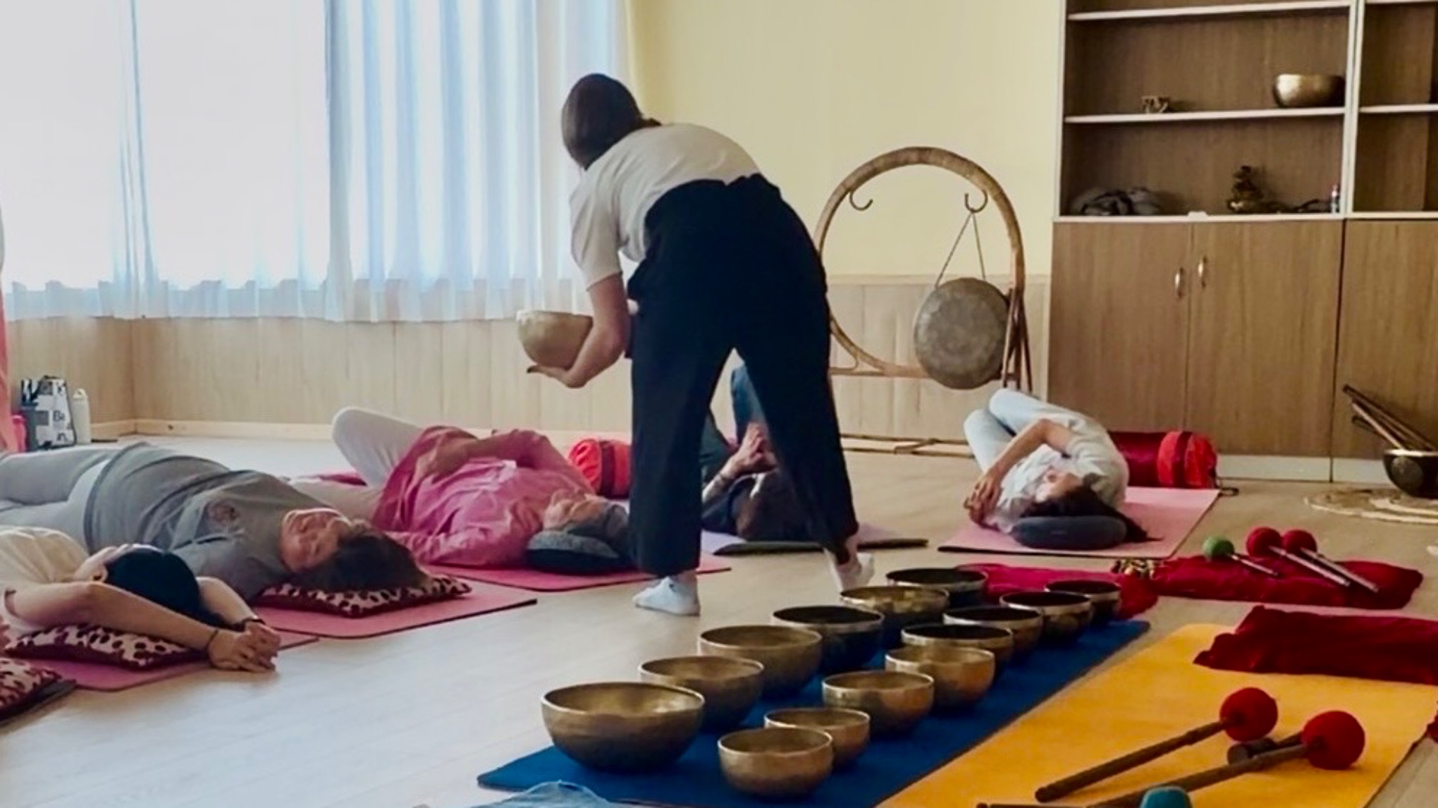 Yoga & Soundbath - Pfarrscheune Uschlag