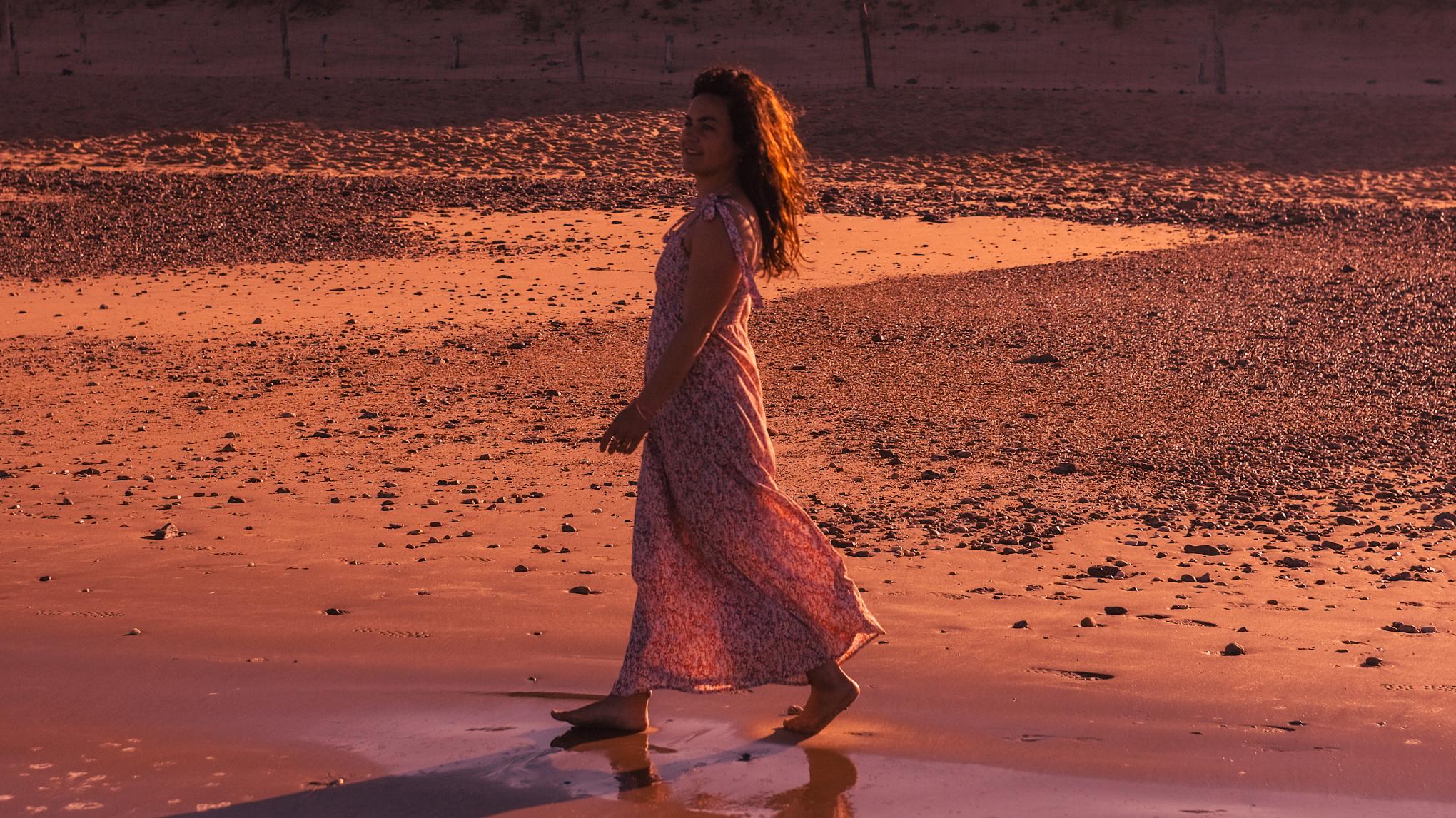 MOON GIRL SURF RETREAT MAROC COMPLET