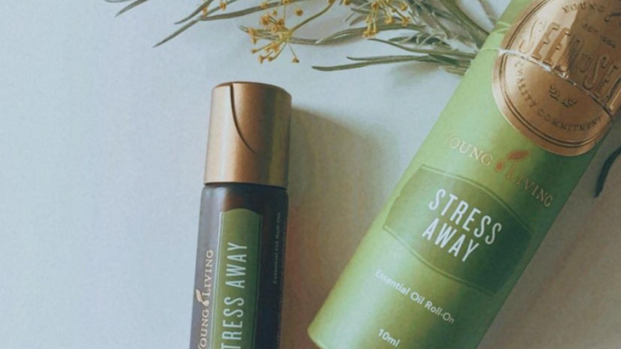 Meet the oils: aroma experience
