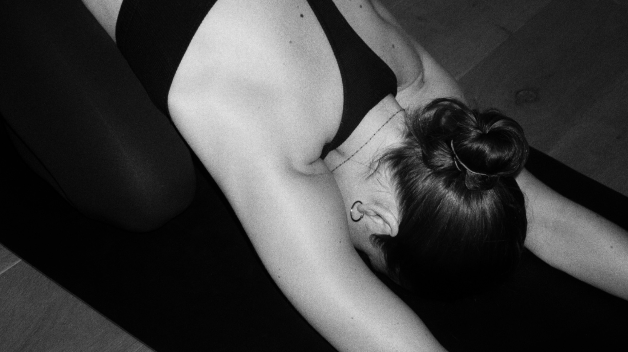 YOGA + SOUNDBATH